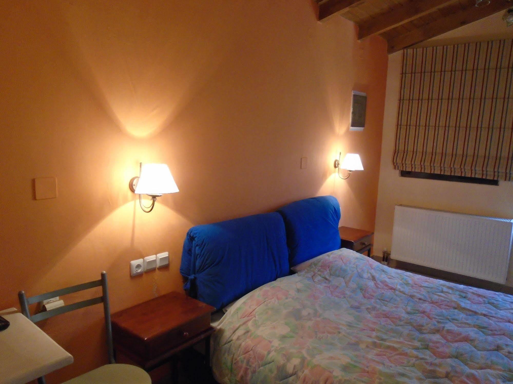 Adonis Beach Hotel Héraklion Extérieur photo